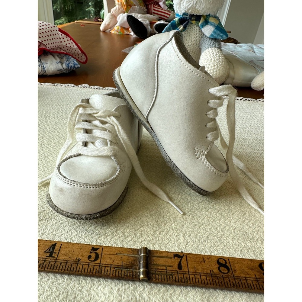 Leather lace up baby shoes 4D